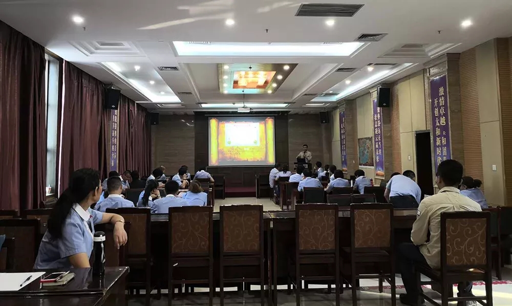 1.webp.jpg 1.webp.jpg